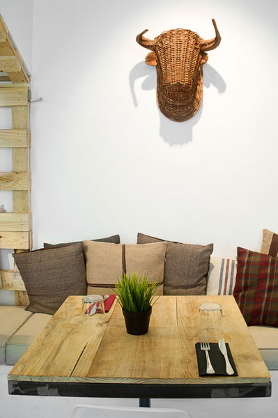 Mesa Remur en el restaurante Mr Frank